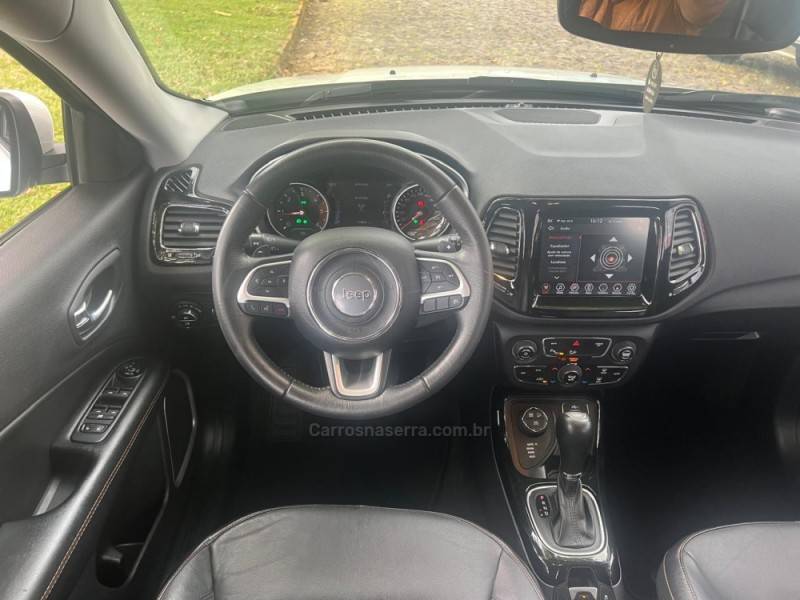 JEEP - COMPASS - 2019/2020 - Branca - R$ 130.900,00