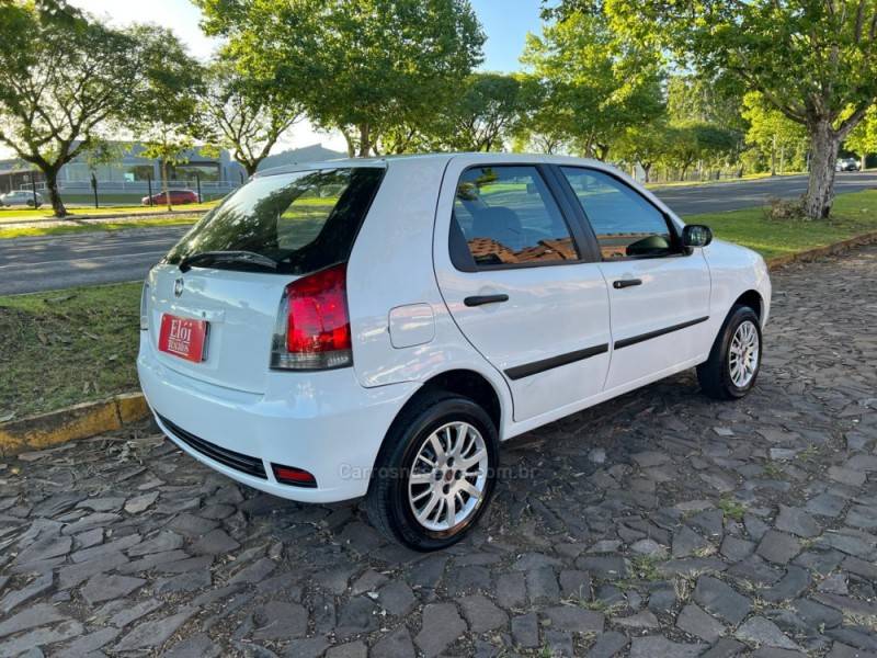 FIAT - PALIO - 2007/2008 - Branca - R$ 27.900,00