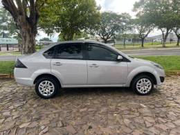 FORD - FIESTA - 2014/2014 - Prata - R$ 33.900,00