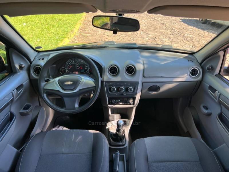 CHEVROLET - PRISMA - 2012/2012 - Cinza - R$ 34.900,00