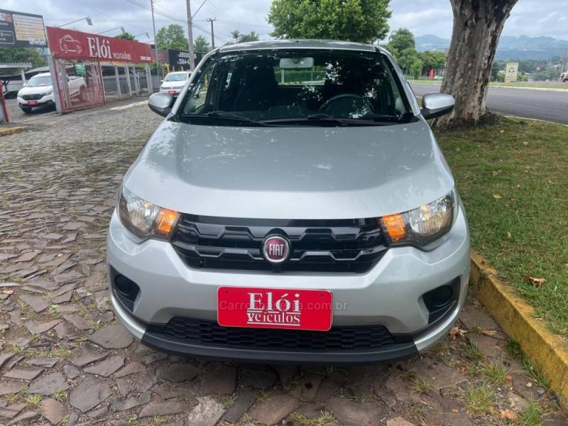 FIAT - MOBI - 2017/2018 - Prata - Sob Consulta