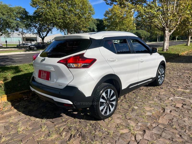 NISSAN - KICKS - 2019/2020 - Branca - R$ 89.900,00