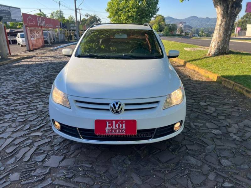 VOLKSWAGEN - SAVEIRO - 2011/2011 - Branca - R$ 47.900,00