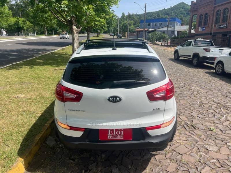 KIA MOTORS - SPORTAGE - 2013/2014 - Branca - R$ 86.900,00