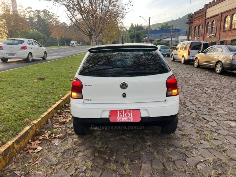 VOLKSWAGEN - GOL - 2009/2009 - Branca - R$ 24.900,00