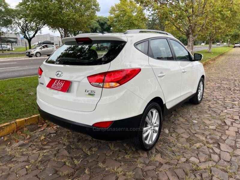 HYUNDAI - IX35 - 2013/2014 - Branca - R$ 76.900,00