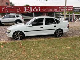 CHEVROLET - VECTRA - 1999/1999 - Branca - R$ 21.900,00