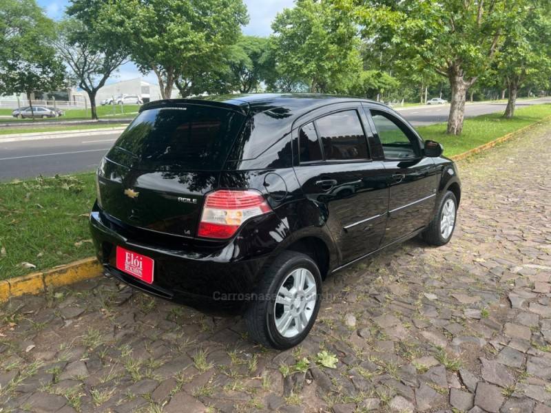 CHEVROLET - AGILE - 2011/2011 - Preta - R$ 35.900,00