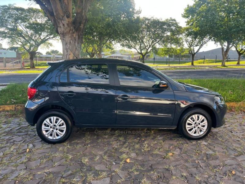 VOLKSWAGEN - GOL - 2014/2015 - Cinza - R$ 41.900,00