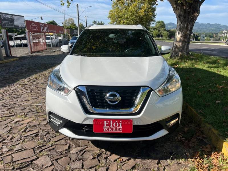NISSAN - KICKS - 2019/2020 - Branca - R$ 89.900,00