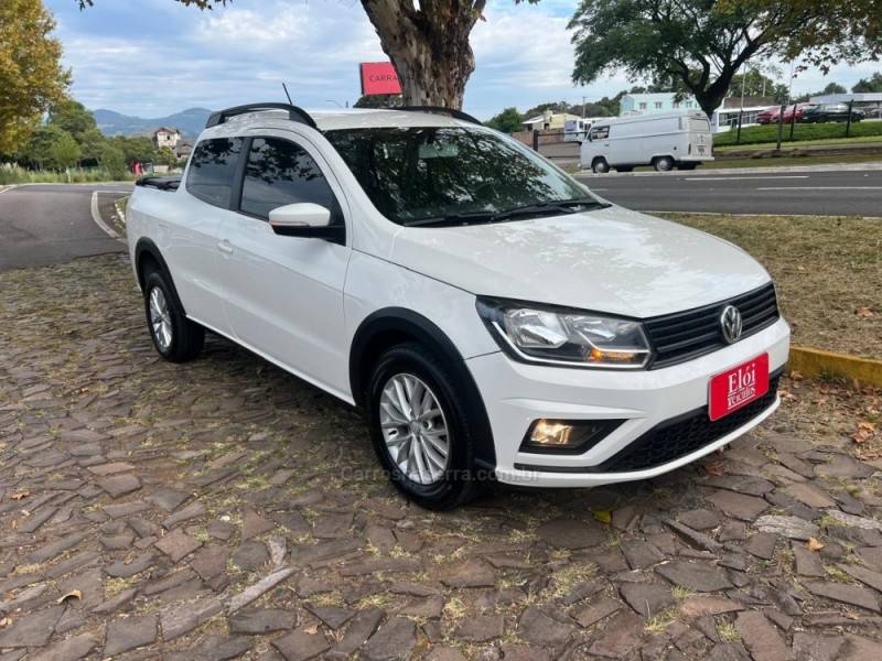 VOLKSWAGEN - SAVEIRO - 2016/2017 - Branca - R$ 71.900,00
