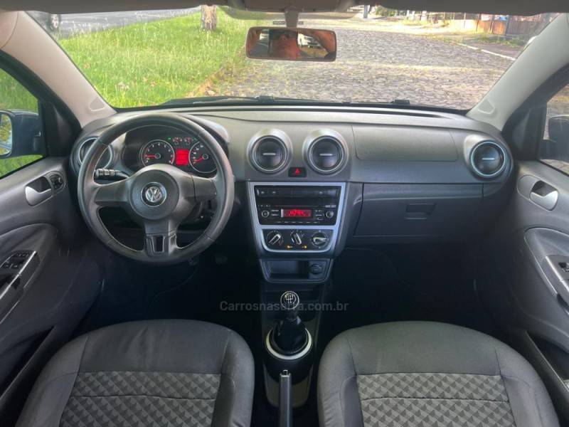 VOLKSWAGEN - GOL - 2014/2015 - Cinza - R$ 41.900,00