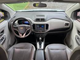 CHEVROLET - SPIN - 2013/2014 - Branca - R$ 59.900,00