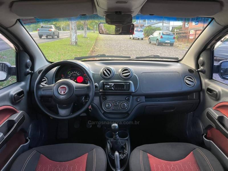 FIAT - UNO - 2011/2012 - Branca - R$ 39.900,00