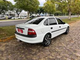 CHEVROLET - VECTRA - 1999/1999 - Branca - R$ 21.900,00