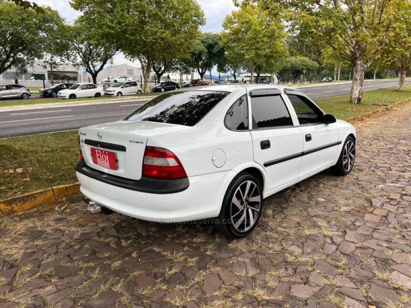 CHEVROLET - VECTRA - 1999/1999 - Branca - R$ 21.900,00