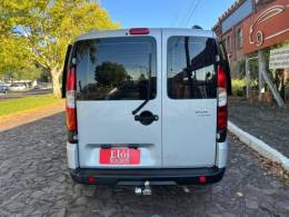 FIAT - DOBLÓ - 2014/2015 - Prata - R$ 59.900,00