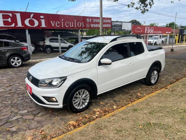 VOLKSWAGEN - SAVEIRO - 2016/2017 - Branca - R$ 71.900,00