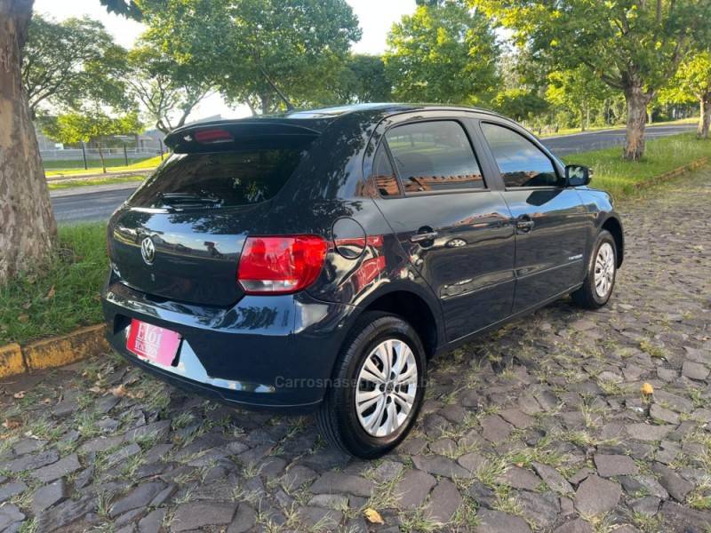 VOLKSWAGEN - GOL - 2014/2015 - Cinza - R$ 41.900,00