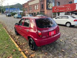 CHEVROLET - CELTA - 2008/2009 - Vermelha - R$ 25.900,00