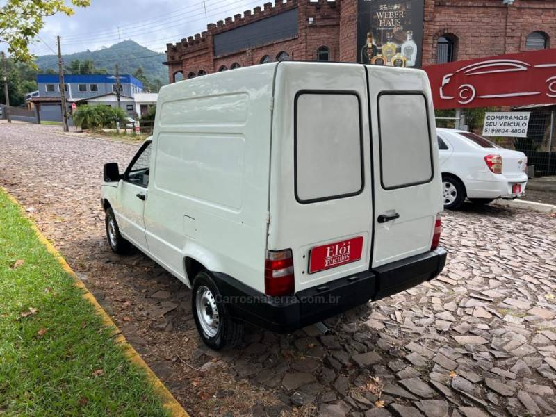 FIAT - FIORINO - 2009/2010 - Branca - R$ 29.900,00