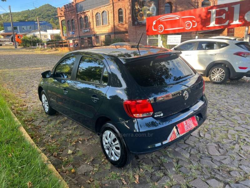 VOLKSWAGEN - GOL - 2014/2015 - Cinza - R$ 41.900,00