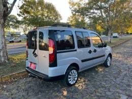 FIAT - DOBLÓ - 2016/2017 - Prata - R$ 63.900,00