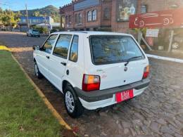 FIAT - UNO - 2009/2010 - Branca - R$ 26.900,00