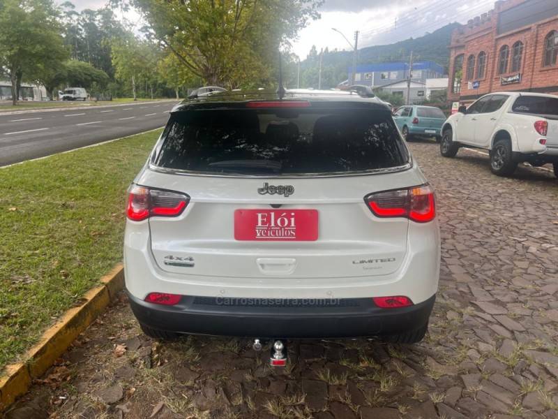 JEEP - COMPASS - 2019/2020 - Branca - R$ 130.900,00