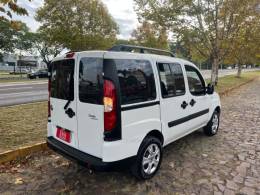 FIAT - DOBLÓ - 2015/2016 - Branca - R$ 63.900,00