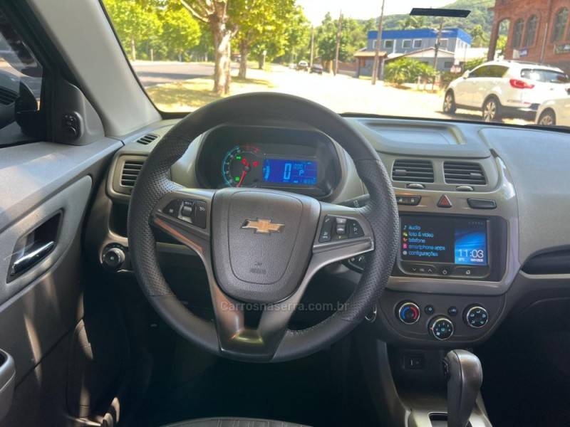 CHEVROLET - COBALT - 2013/2014 - Cinza - R$ 49.900,00