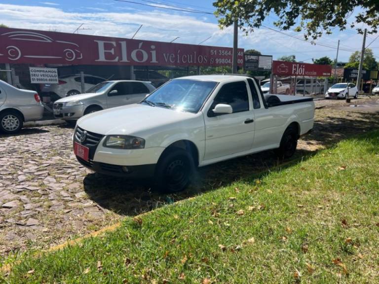 VOLKSWAGEN - SAVEIRO - 2009/2009 - Branca - R$ 35.900,00
