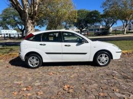 FORD - FOCUS - 2005/2005 - Branca - R$ 25.900,00