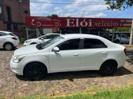 CHEVROLET - COBALT - 2013/2013 - Branca - R$ 43.900,00