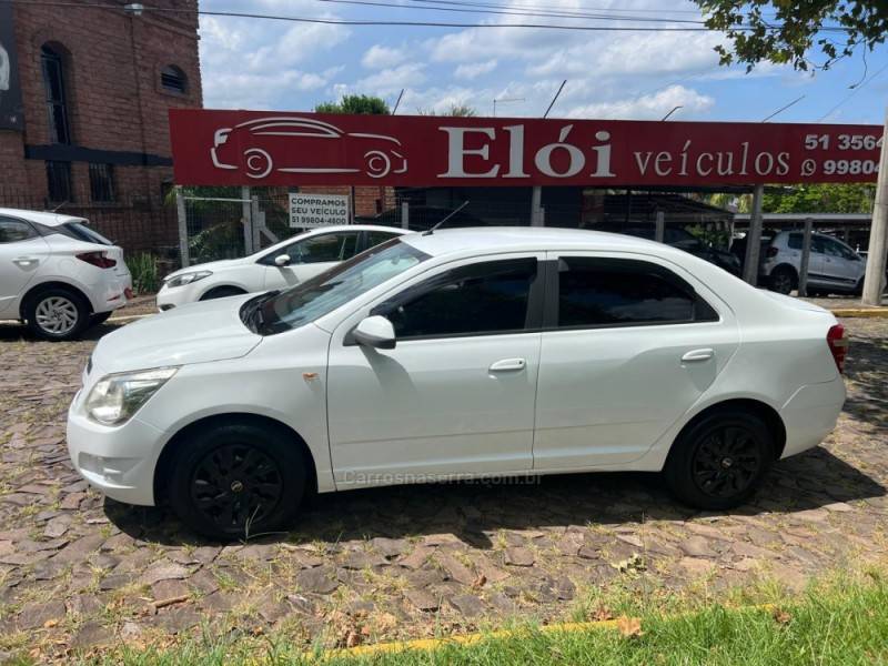 CHEVROLET - COBALT - 2013/2013 - Branca - R$ 43.900,00