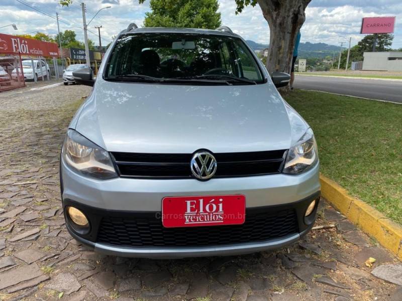 VOLKSWAGEN - CROSSFOX - 2012/2012 - Prata - R$ 48.900,00