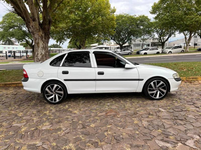 CHEVROLET - VECTRA - 1999/1999 - Branca - R$ 21.900,00