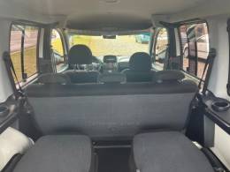 FIAT - DOBLÓ - 2015/2016 - Branca - R$ 63.900,00