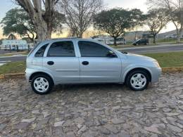 CHEVROLET - CORSA - 2011/2012 - Prata - R$ 35.900,00
