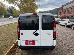 FIAT - DOBLÓ - 2015/2016 - Branca - R$ 63.900,00
