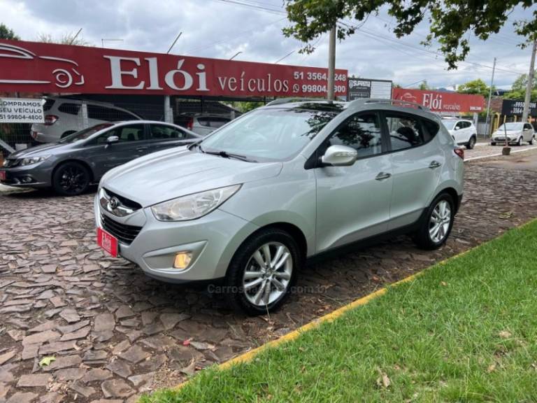 HYUNDAI - IX35 - 2011/2012 - Prata - R$ 69.900,00