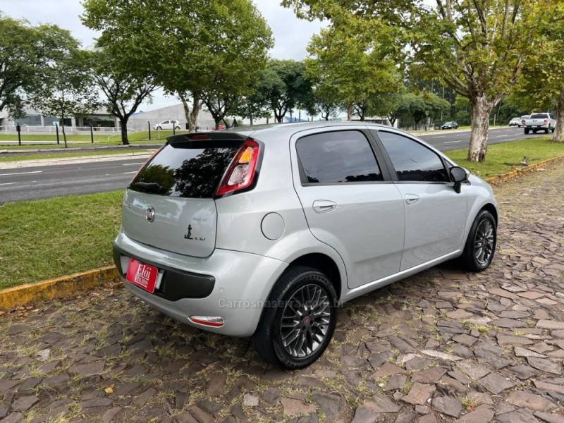 FIAT - PUNTO - 2014/2014 - Prata - R$ 42.900,00