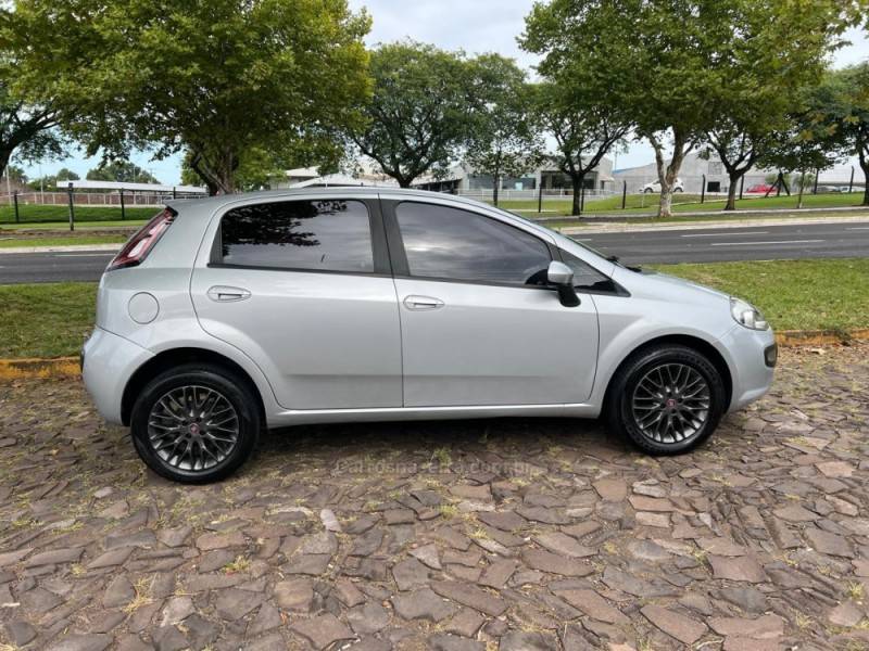FIAT - PUNTO - 2014/2014 - Prata - R$ 42.900,00