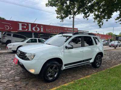 RENAULT - DUSTER - 2013/2014 - Branca - R$ 55.900,00