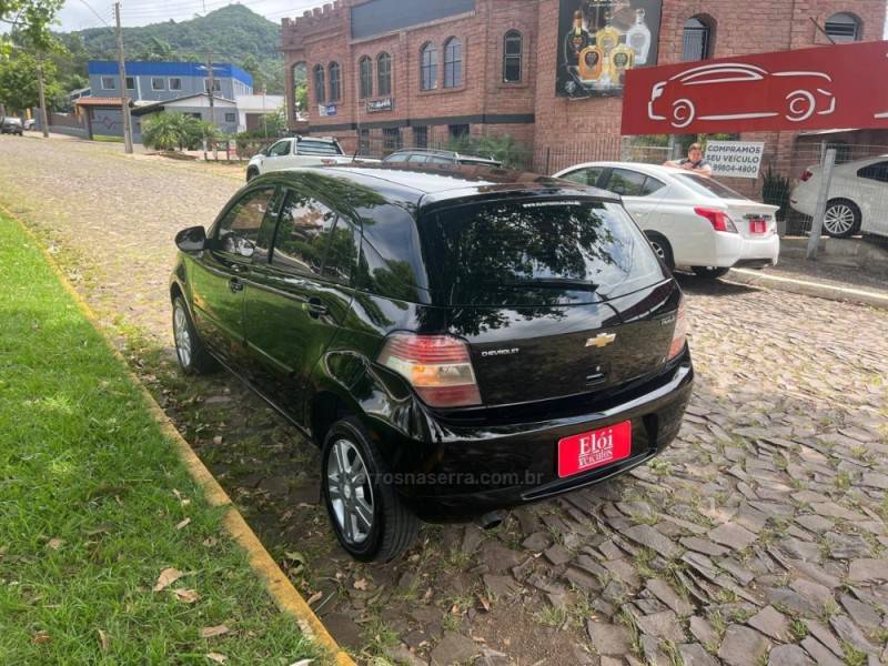 CHEVROLET - AGILE - 2011/2011 - Preta - R$ 35.900,00