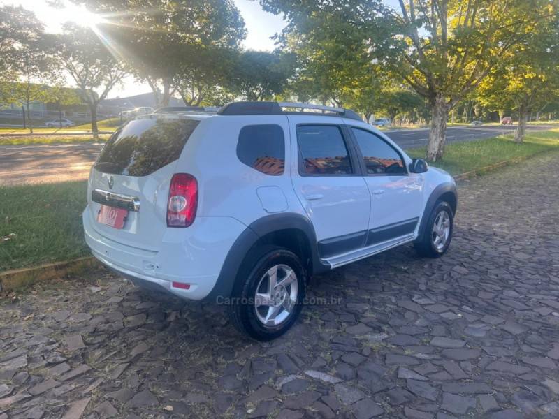 RENAULT - DUSTER - 2014/2015 - Branca - R$ 58.900,00