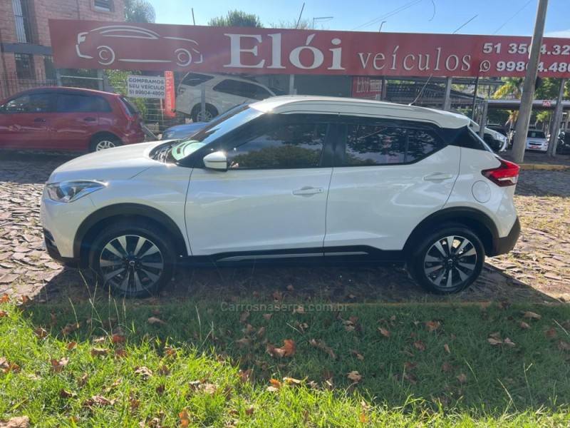 NISSAN - KICKS - 2019/2020 - Branca - R$ 89.900,00